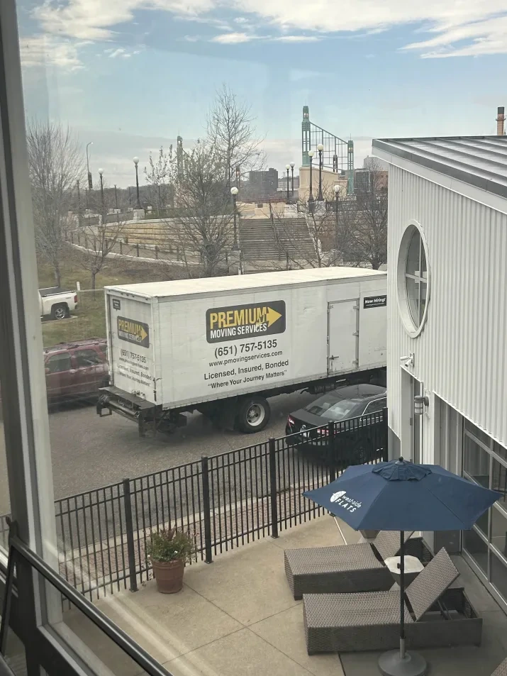 Apartment Moving